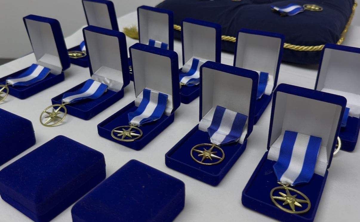 CONDECORACION TRIPILANTES ALBA (19)