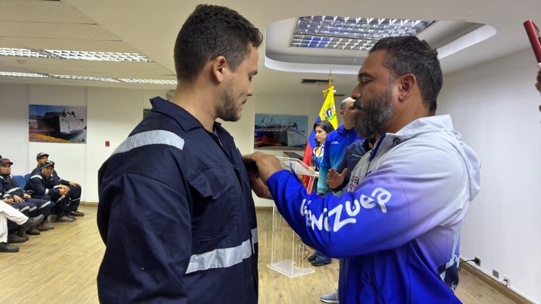 CONDECORACION TRIPILANTES ALBA (2)