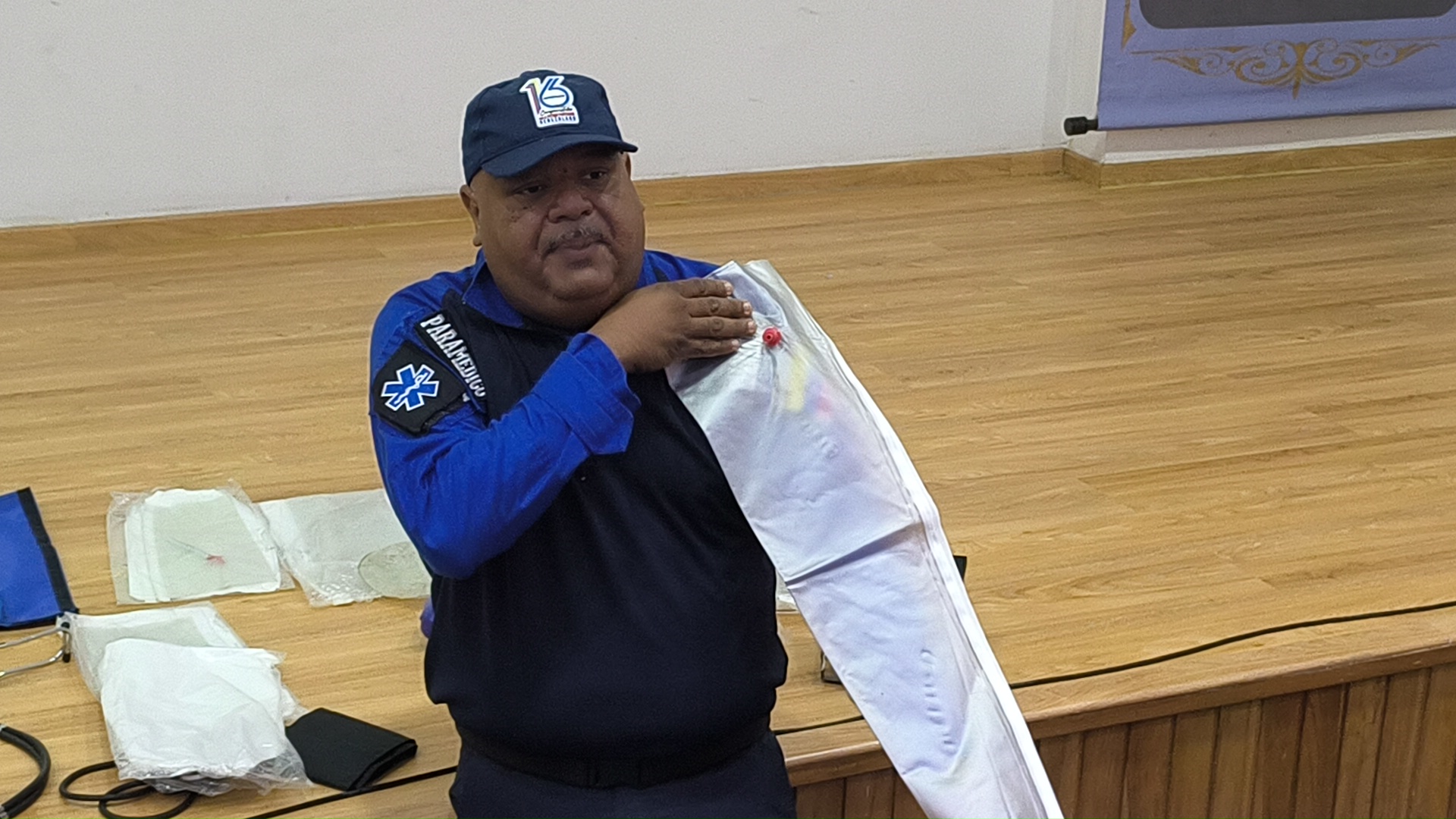 Conversatorio y practicas de primeros auxilios (27)