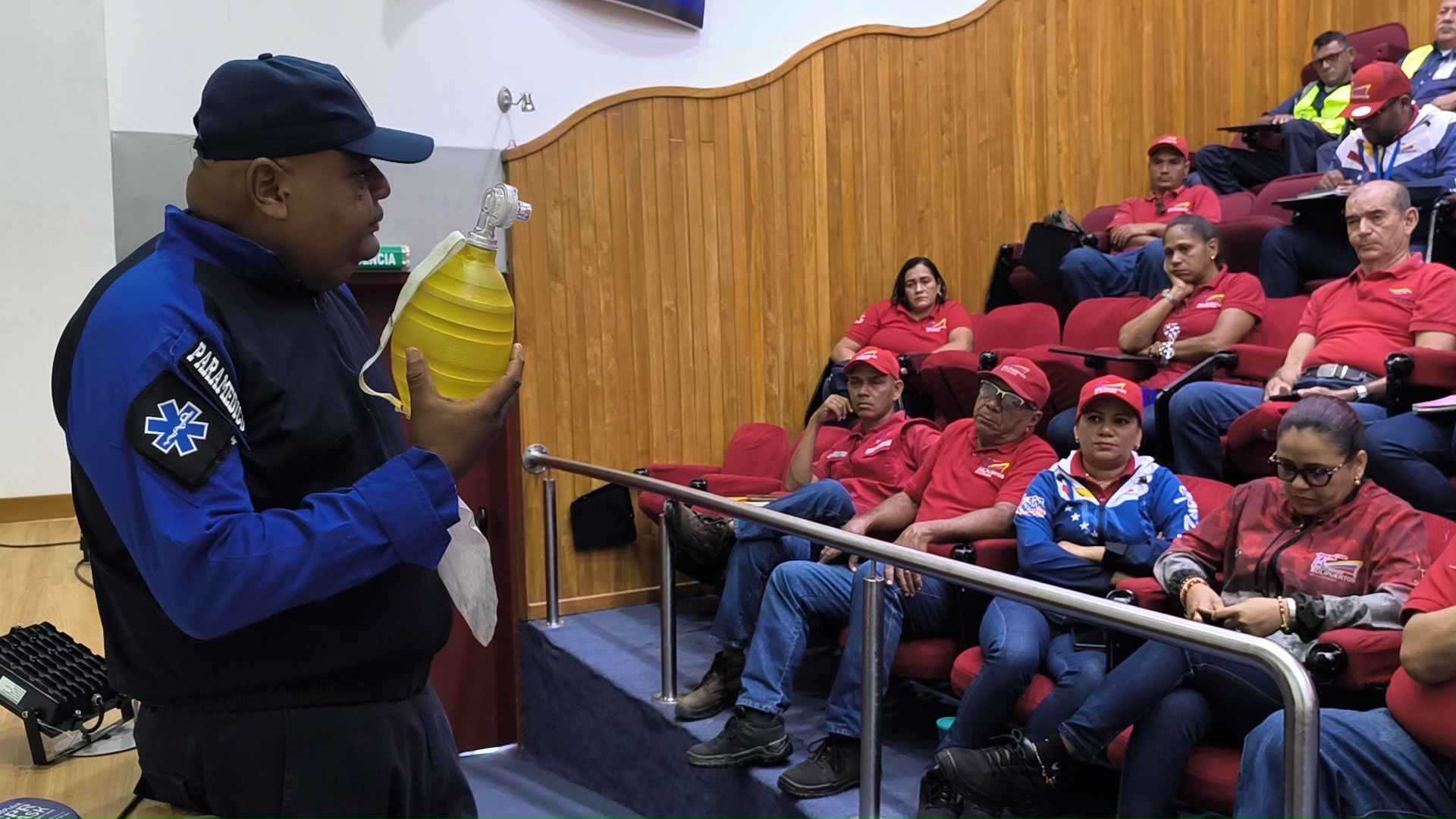 Conversatorio y practicas de primeros auxilios (34)