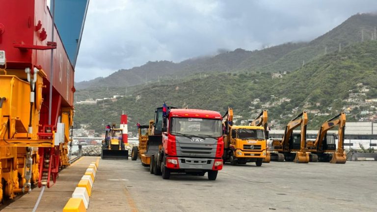 AYUDA-HUMANITARIA-10-768x432