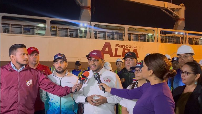 AYUDA-HUMANITARIA-3-768x434