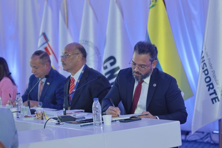 photo_5012904323033271127_y-768x512