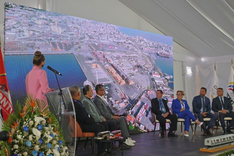 photo_5021916899587066633_y-768x512