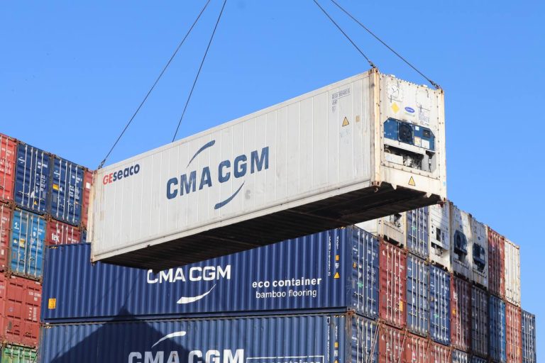 photo_4949893115531692909_y-768x512