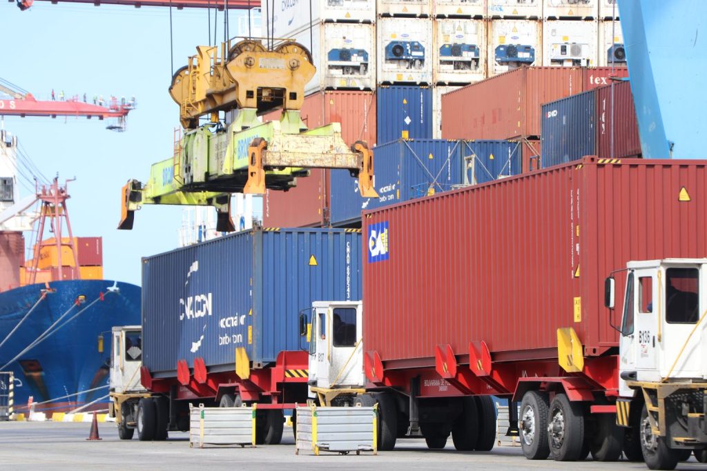 PRIMEROS-BUQUES-ENERO-2026-8-1536x1024-1-1024x683