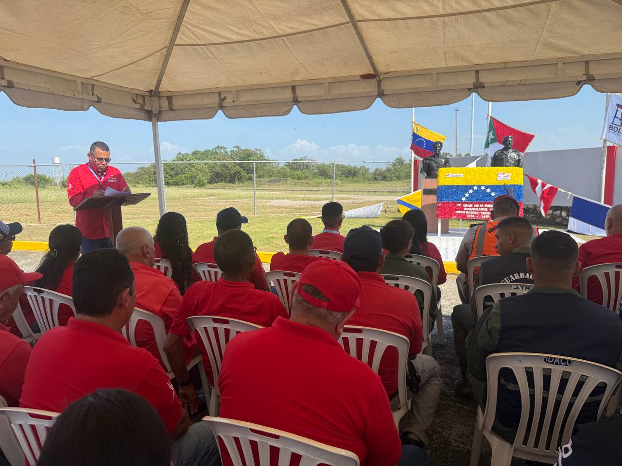 photo_4994812954414877728_y