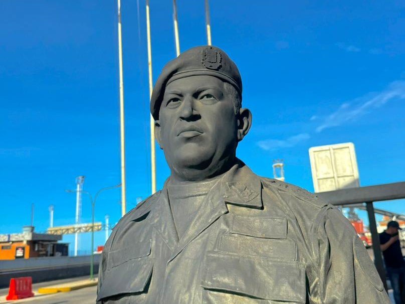 photo_4994812954414877760_y