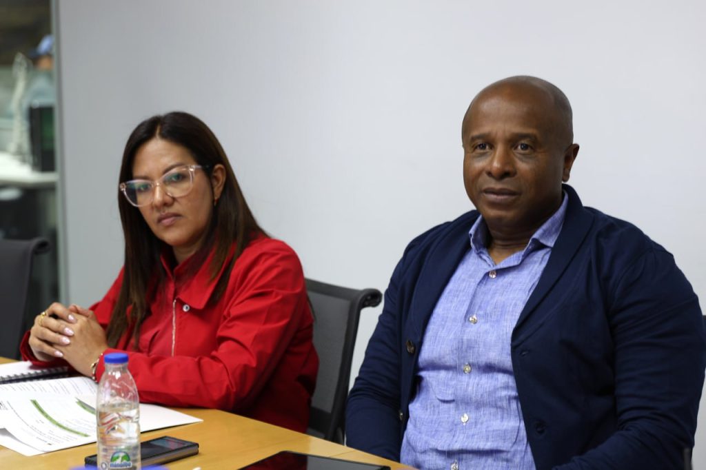 photo_5028794834445077398_y-1024x682