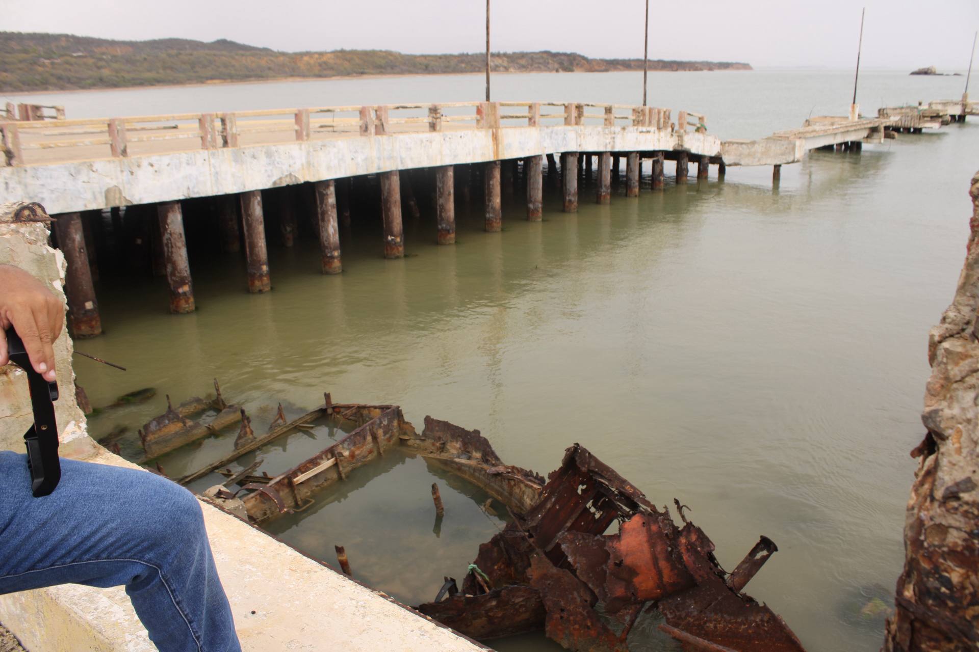 photo_5145597152959597655_w